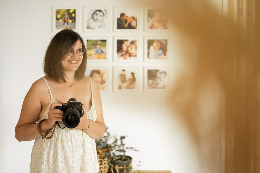 portrait de votre photographe de maternité dans le Var à Draguignan, Amandine Cramillet