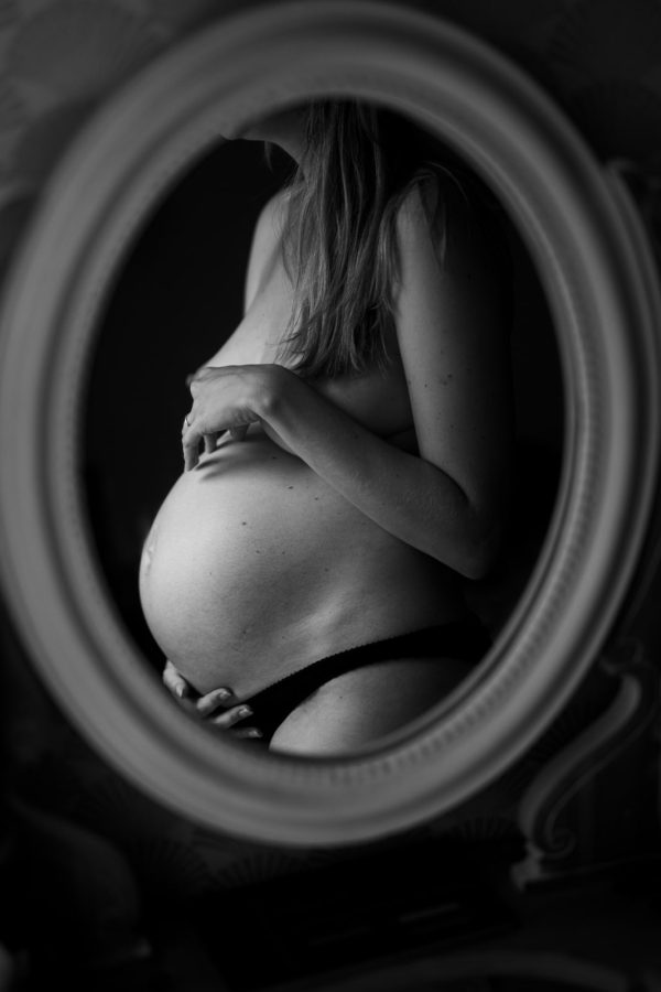 photographe-grossesse-intimiste-20