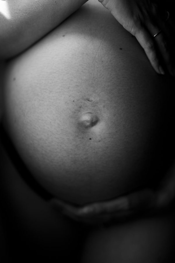 photographe-grossesse-intimiste-23