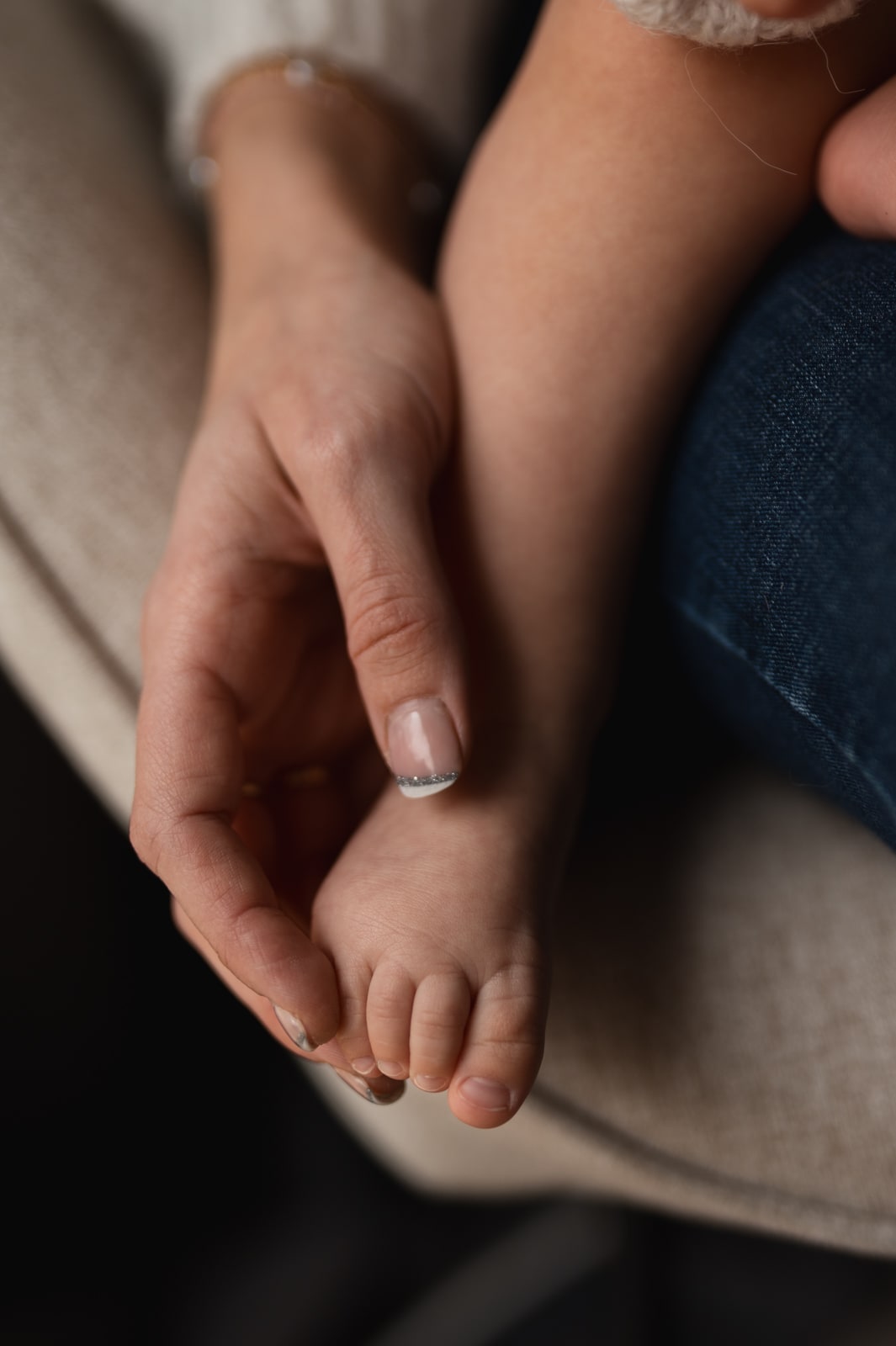 photographe bébé famille dans le Var à Draguignan, naturel et lifestyle, douceur et poésie